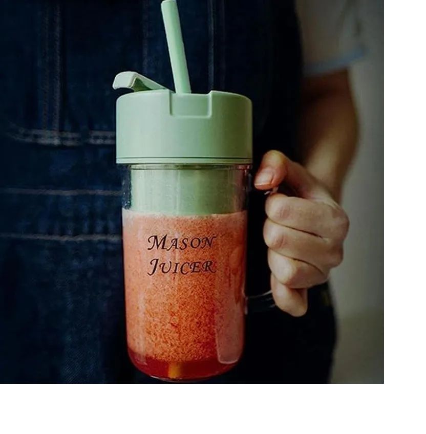 Portable juicer with straw
